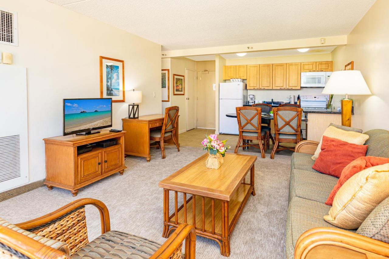 Mountain Views & Steps To Beach - Free Parking! Honolulu Luaran gambar